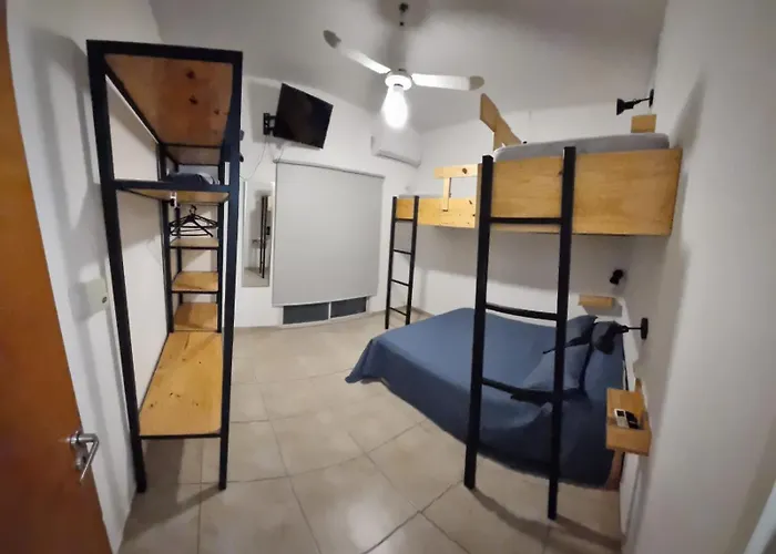 Dpto s/av Rafael Nuñez - 1 dorm y balcon